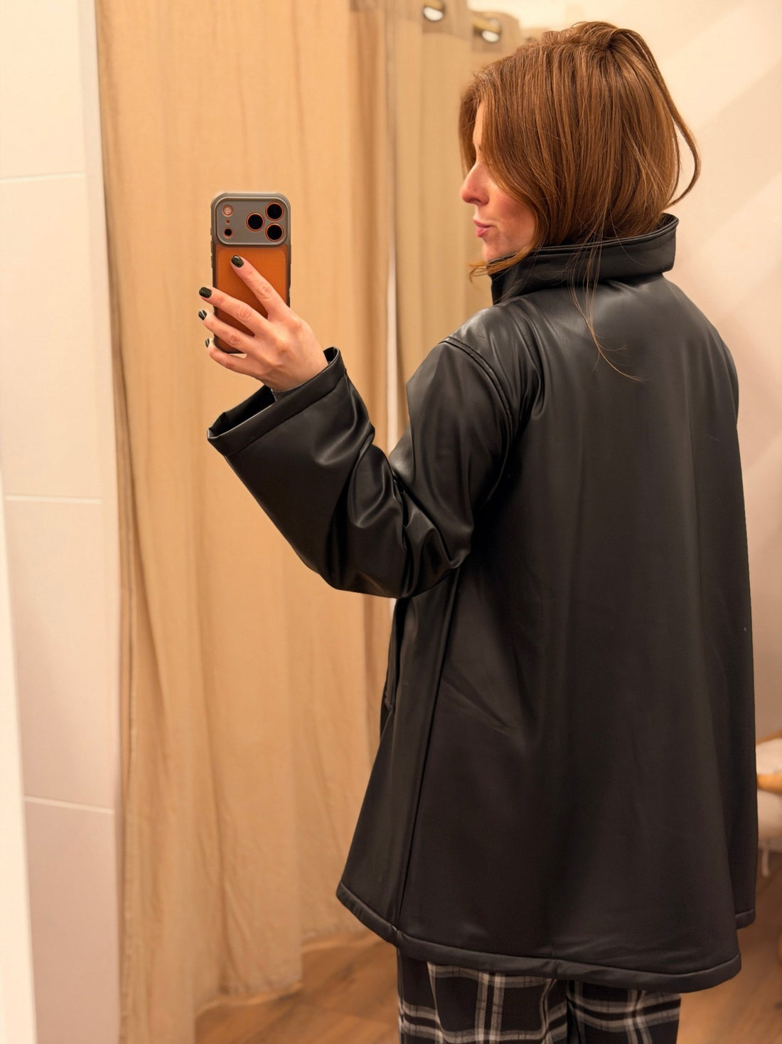 Perfecto simili noir col haut - Léone