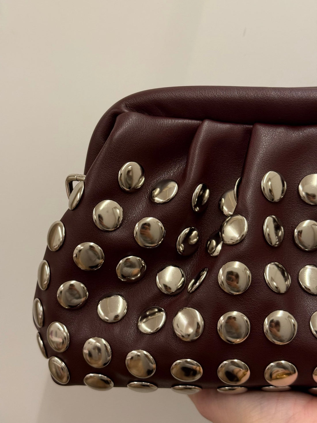 Pochette a clous bordeaux - Léone