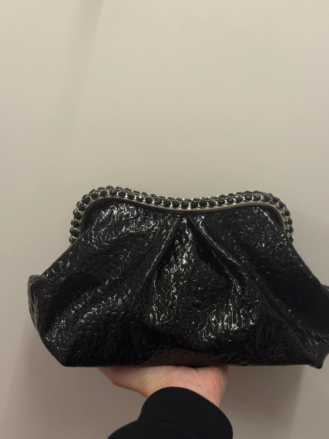 Pochette craquelee strass noir - Léone