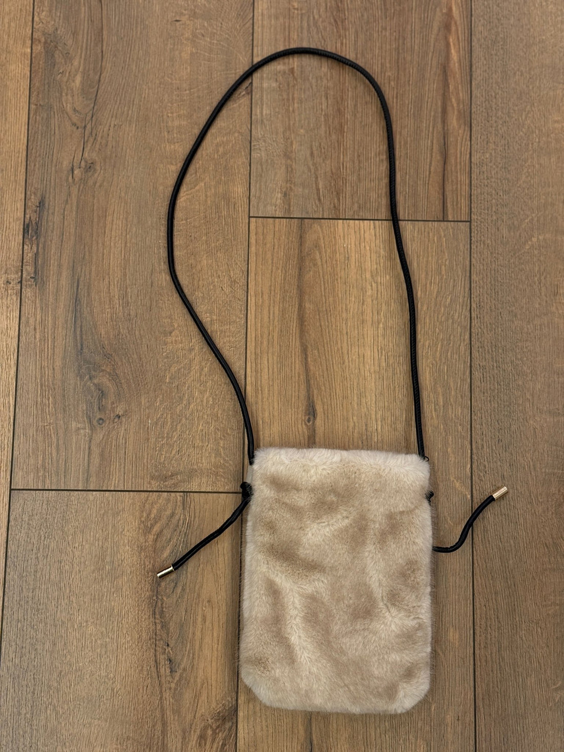 Pochette en fourrure crème - Léone