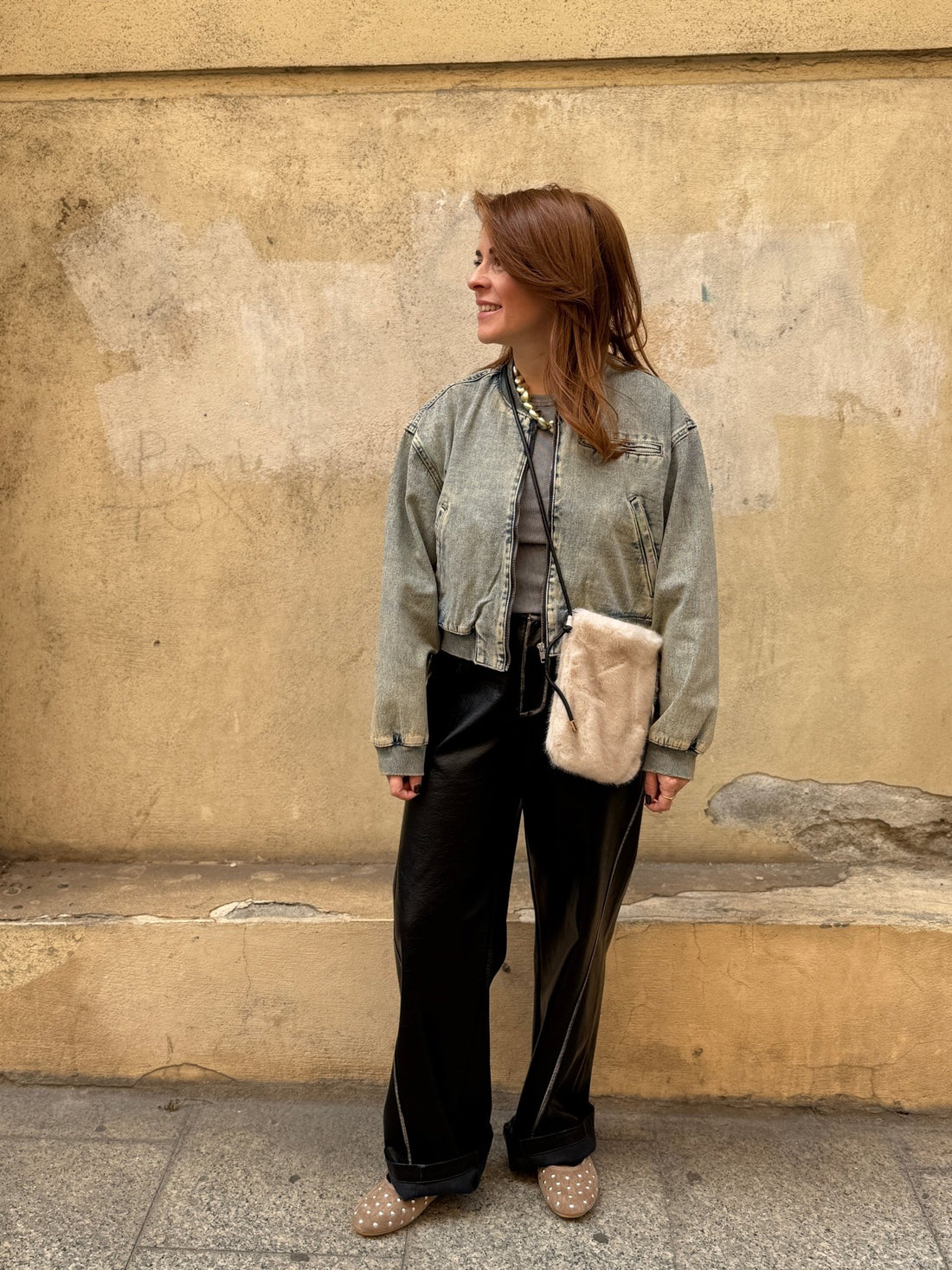 Pochette en fourrure crème - Léone