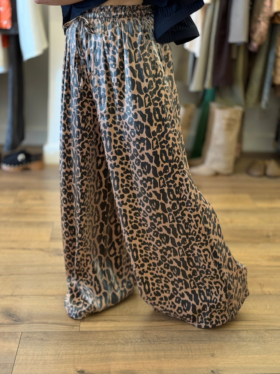 PRÉCOMMANDE Pantalon Léon - Léone