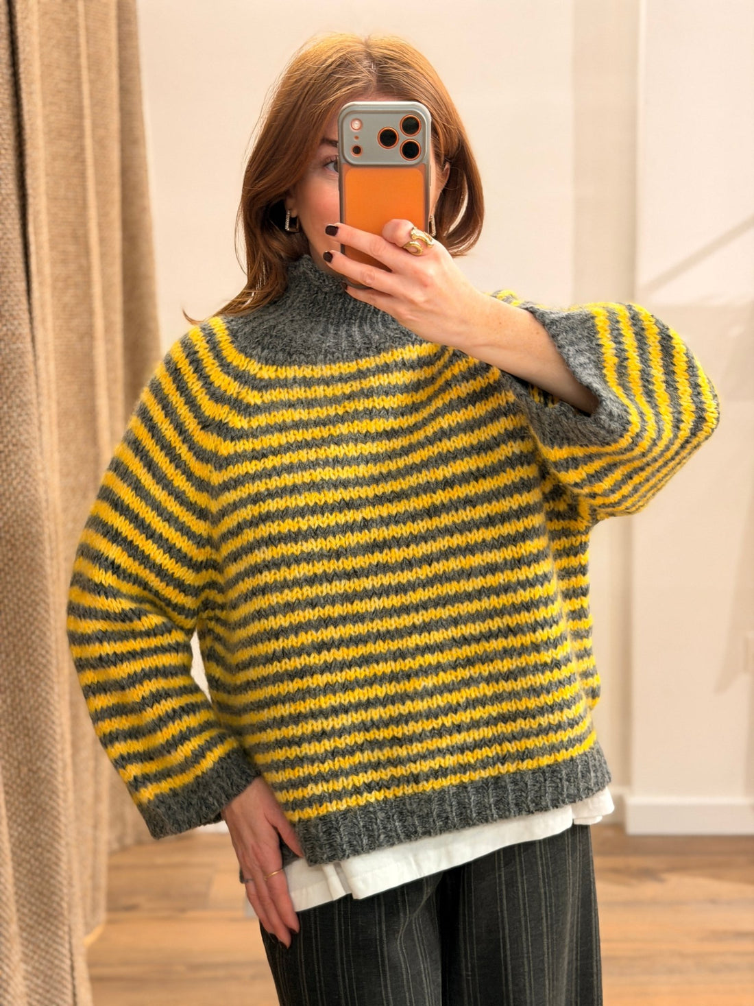 Pull Igor jaune - Léone