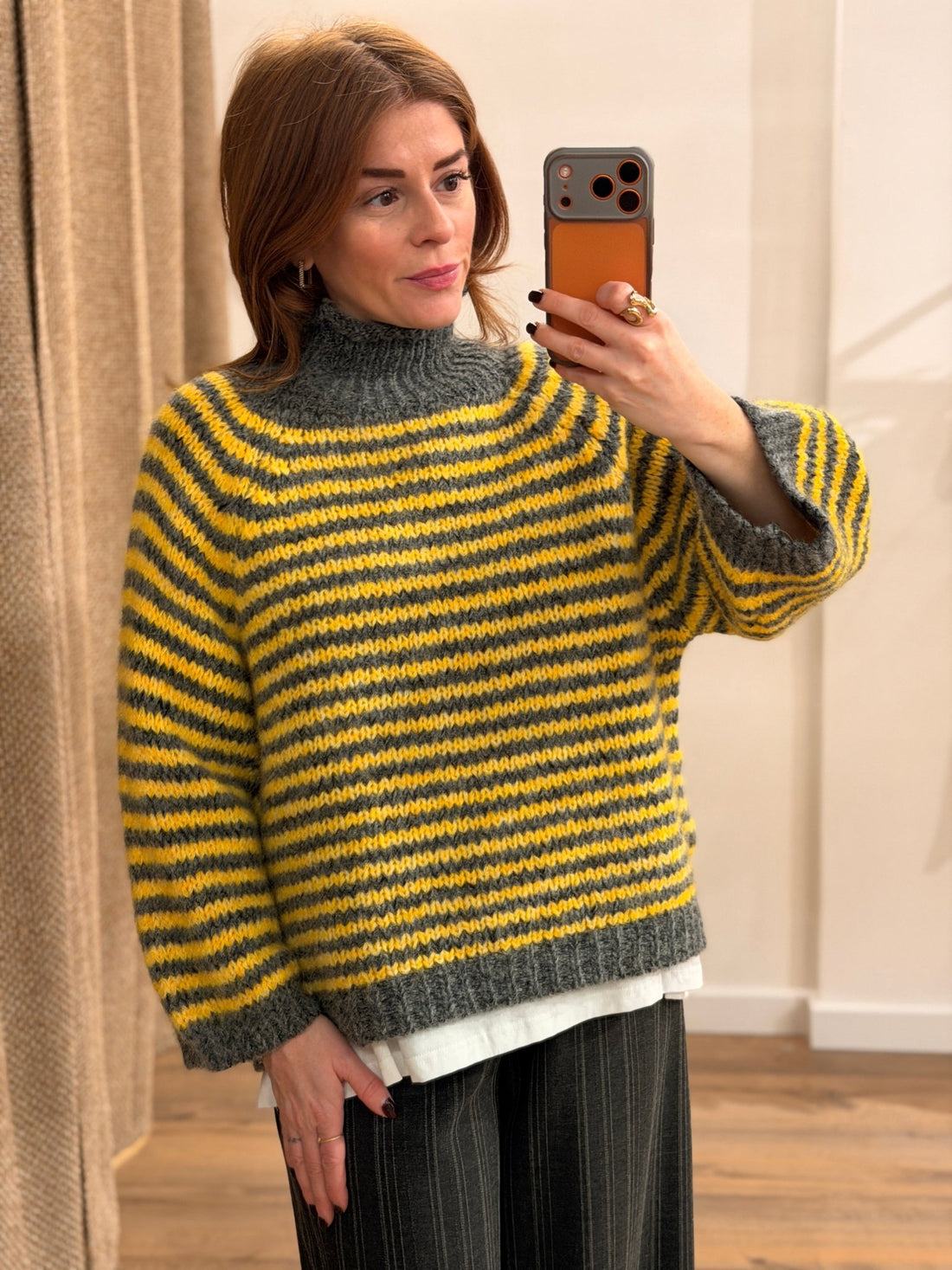 Pull Igor jaune - Léone