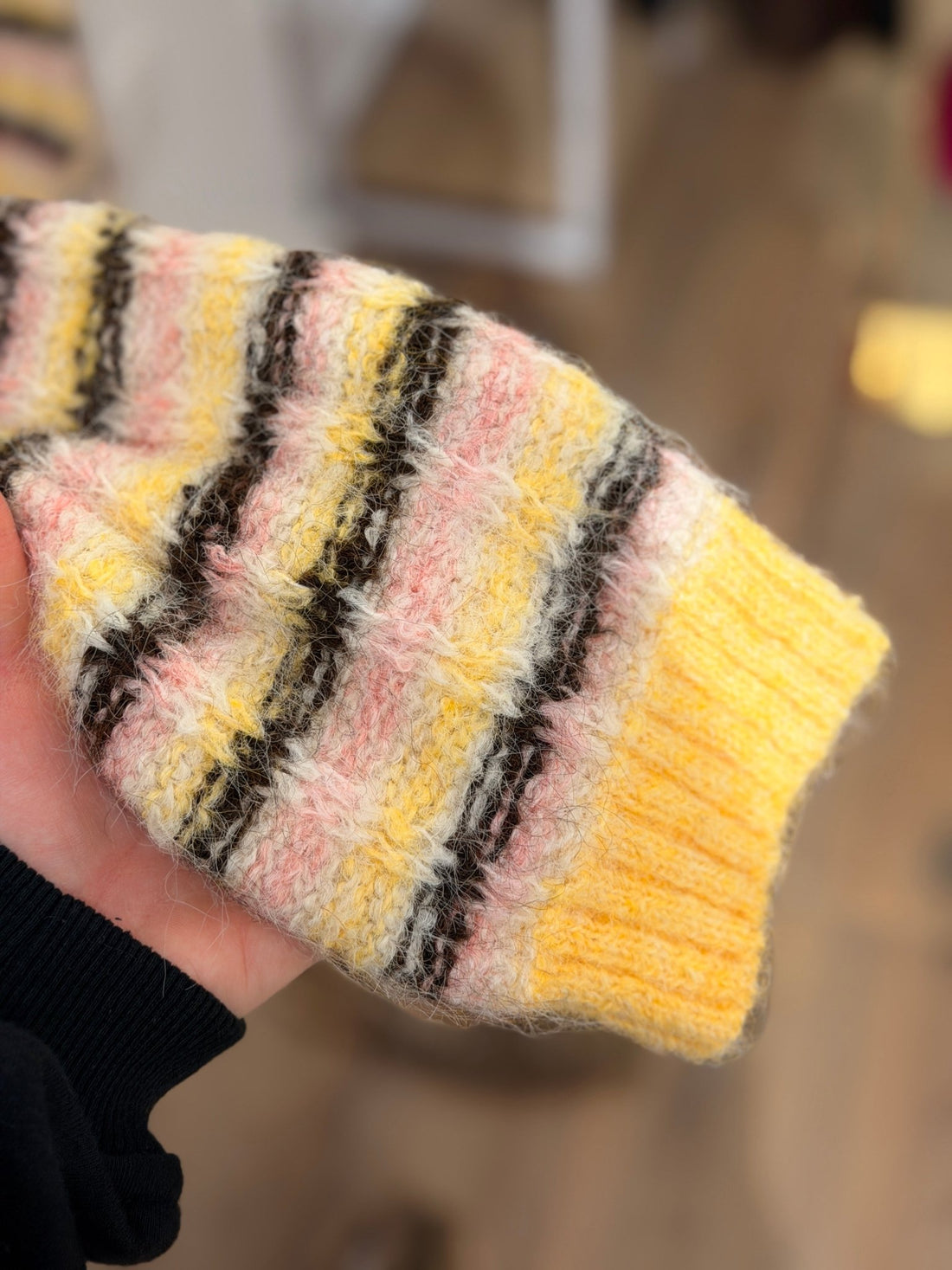 Pull Julia jaune - Léone