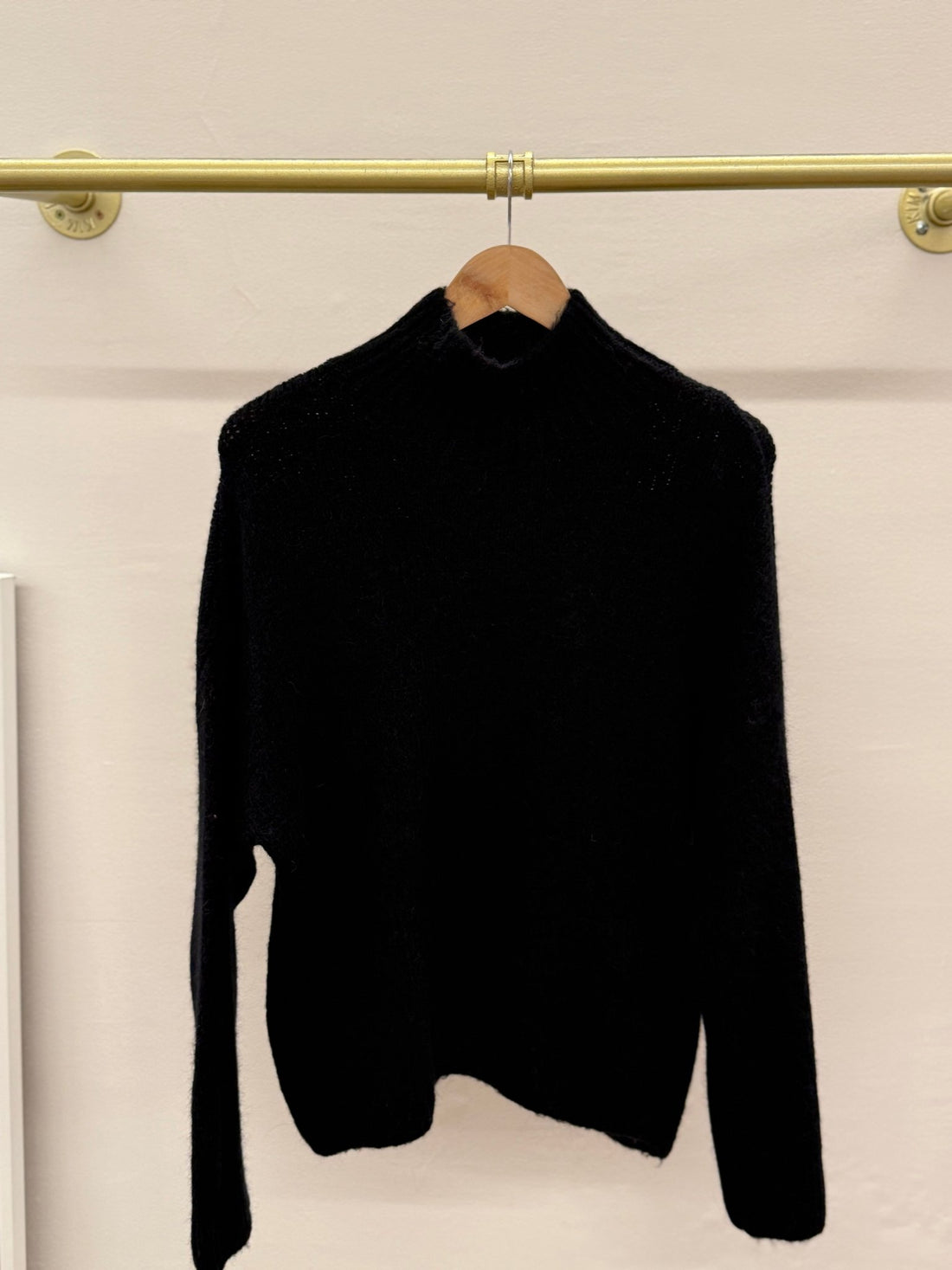 Pull ondine noir - Léone