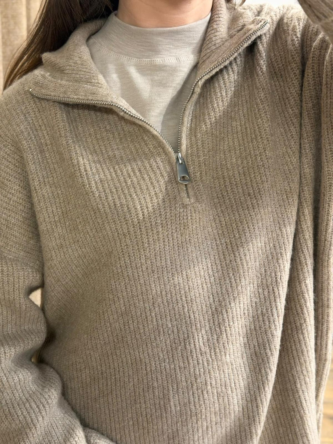 Pull taupe col cheminée - Léone