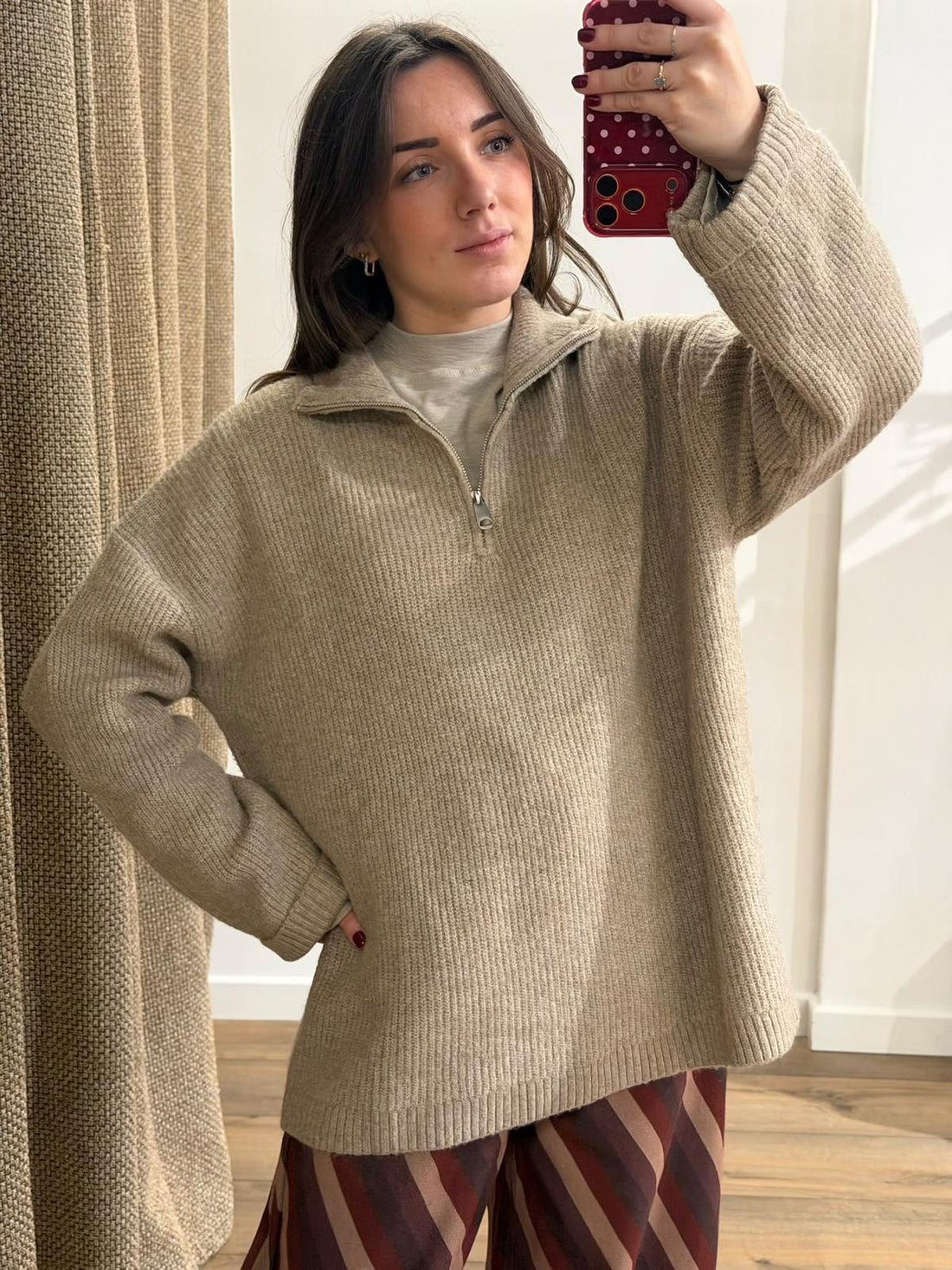 Pull taupe col cheminée - Léone