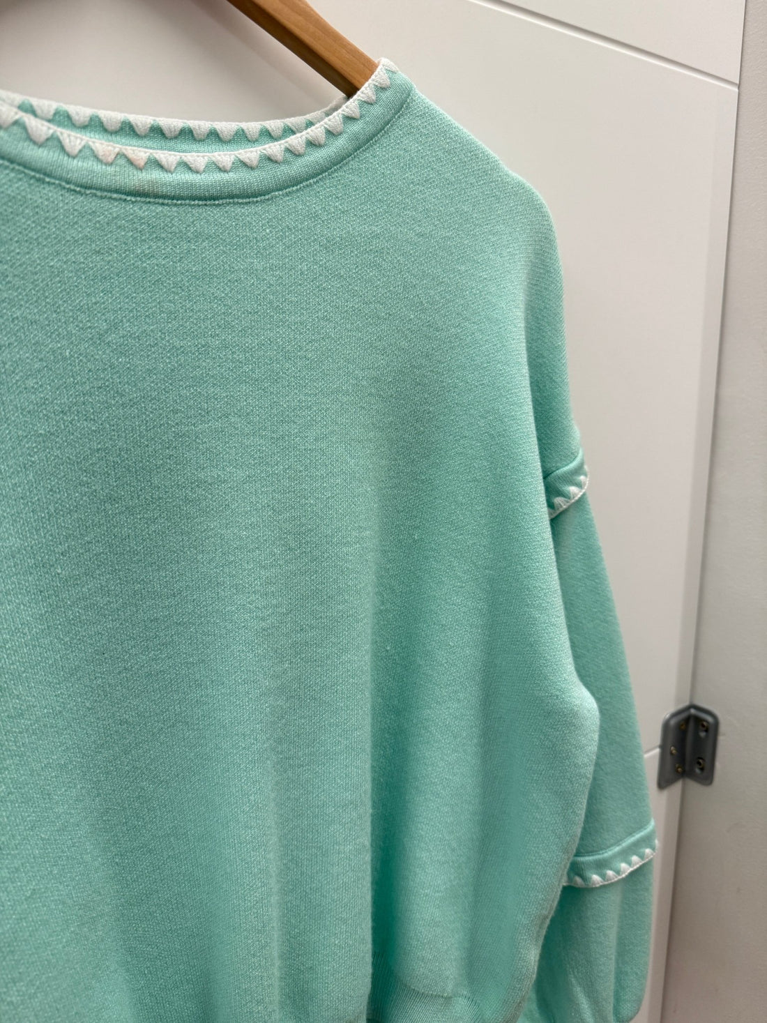 Pull Tiago - Léone