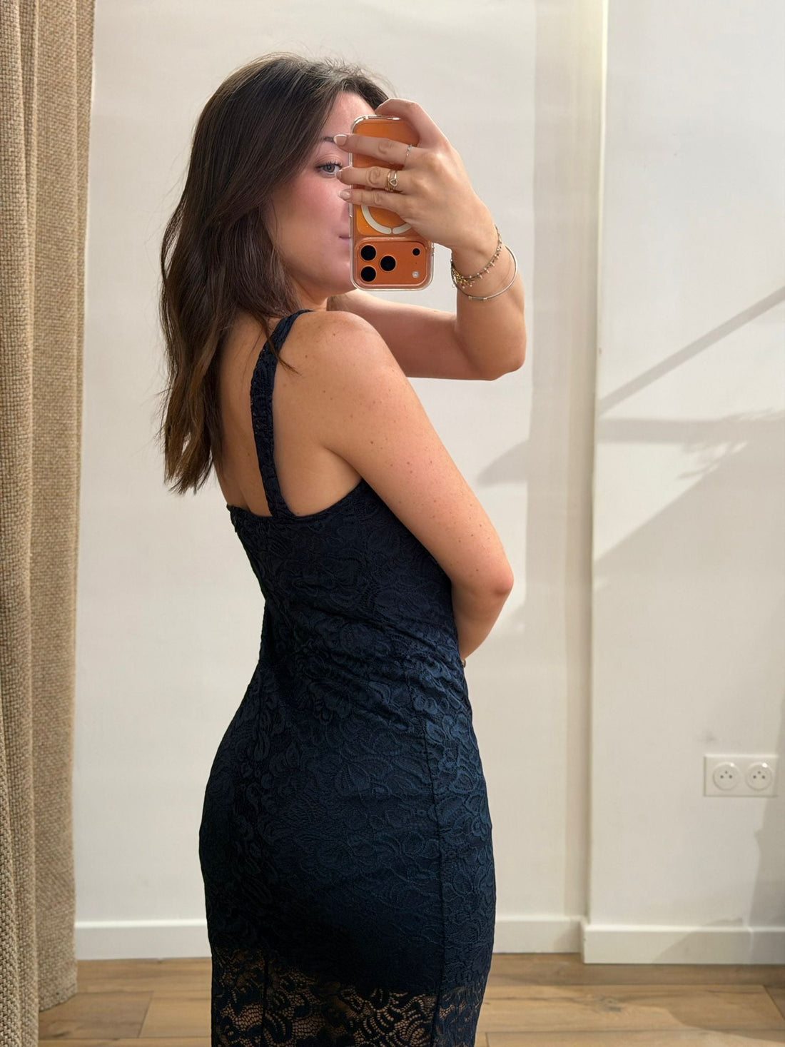 Robe longue en dentelle marine - Léone
