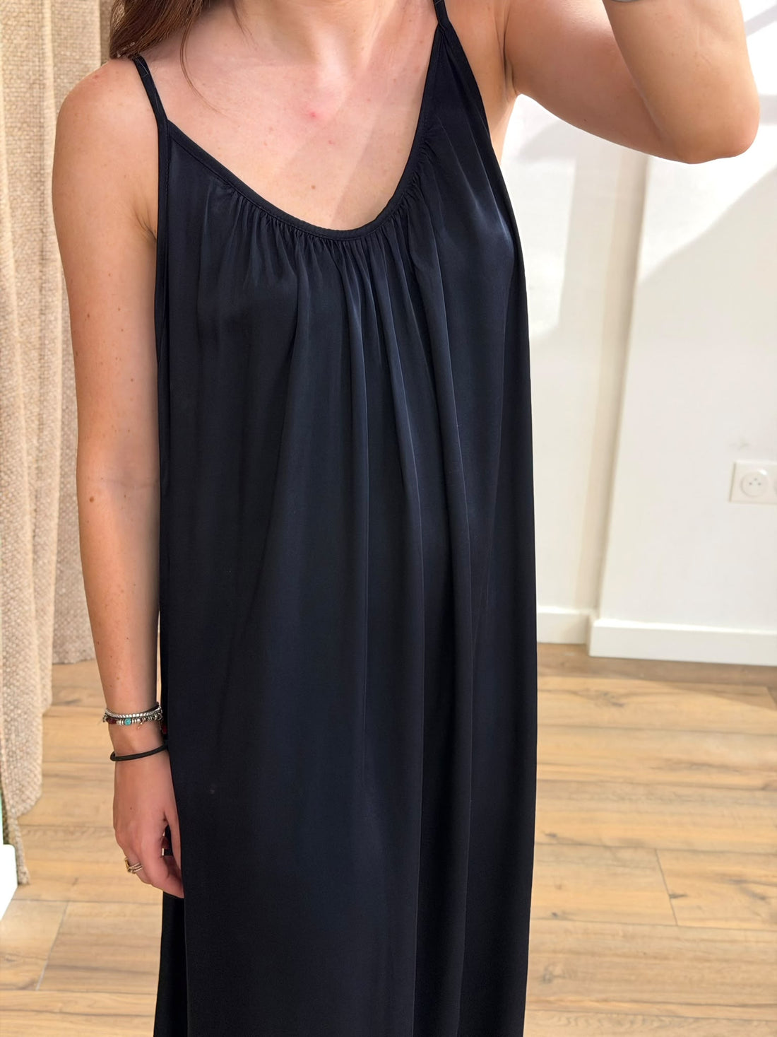Robe longue satin Palma marine - Léone