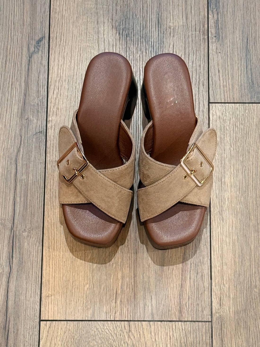 Sabots a talon kaki - Léone