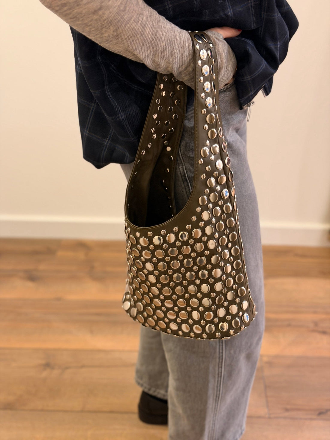 Sac cloute simili kaki a1305 - 1 - Léone