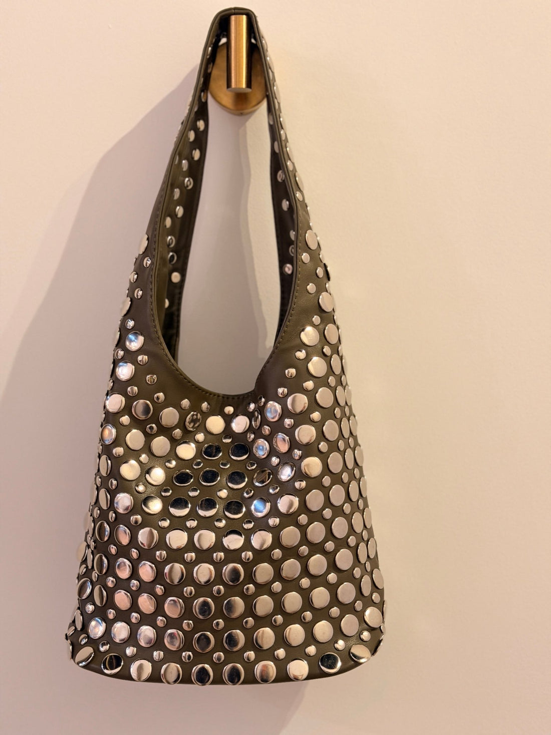 Sac cloute simili kaki a1305 - 1 - Léone