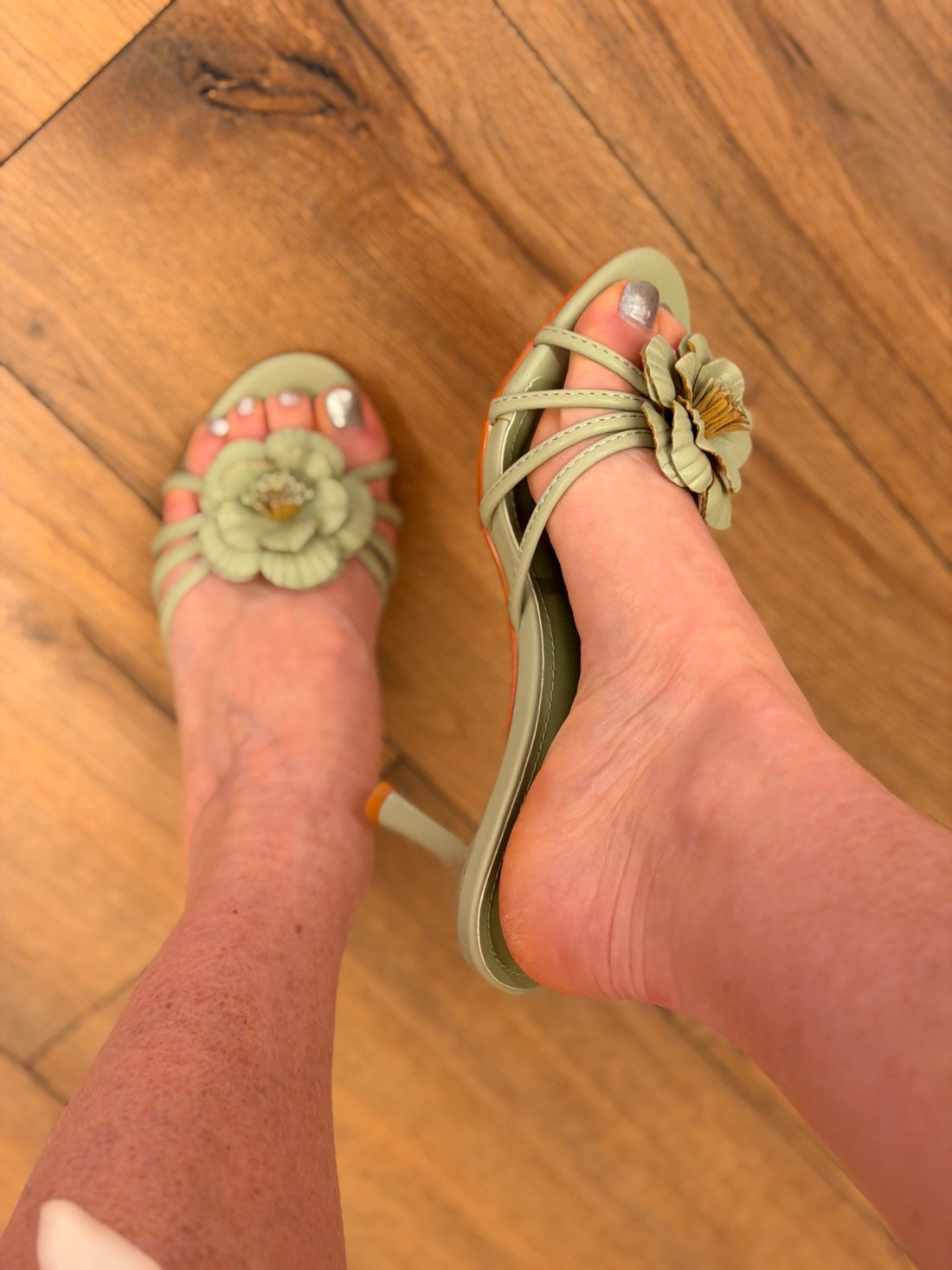 Talons vert d'eau fleur - Léone