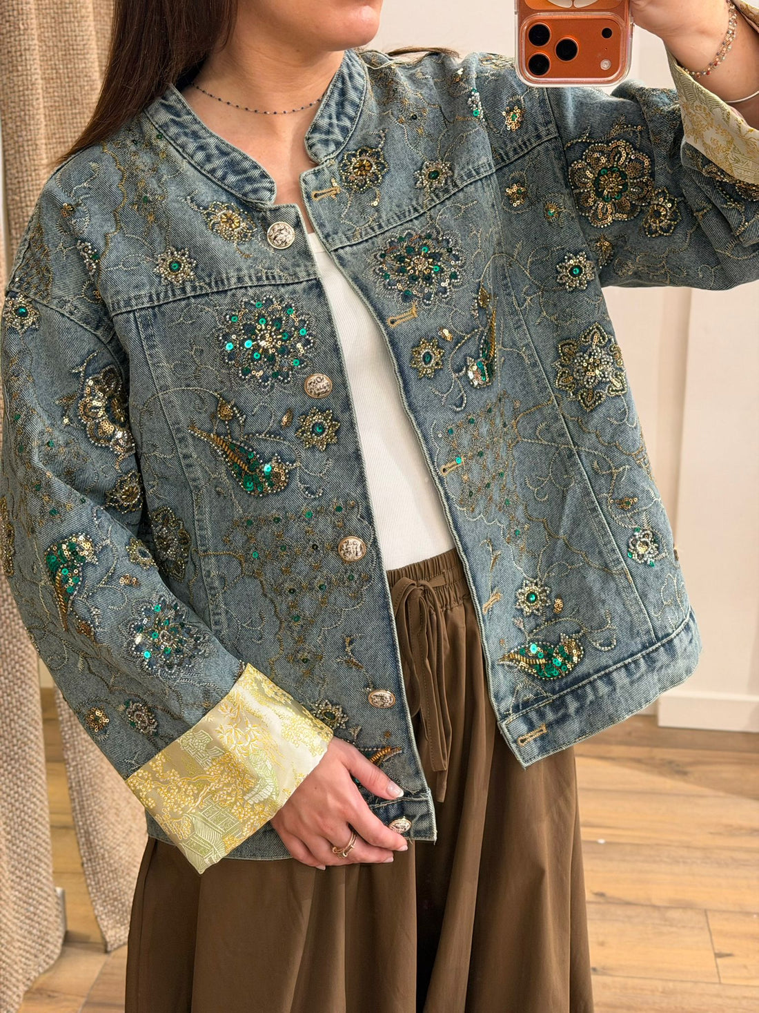 Veste en jean brodée sequins - Léone